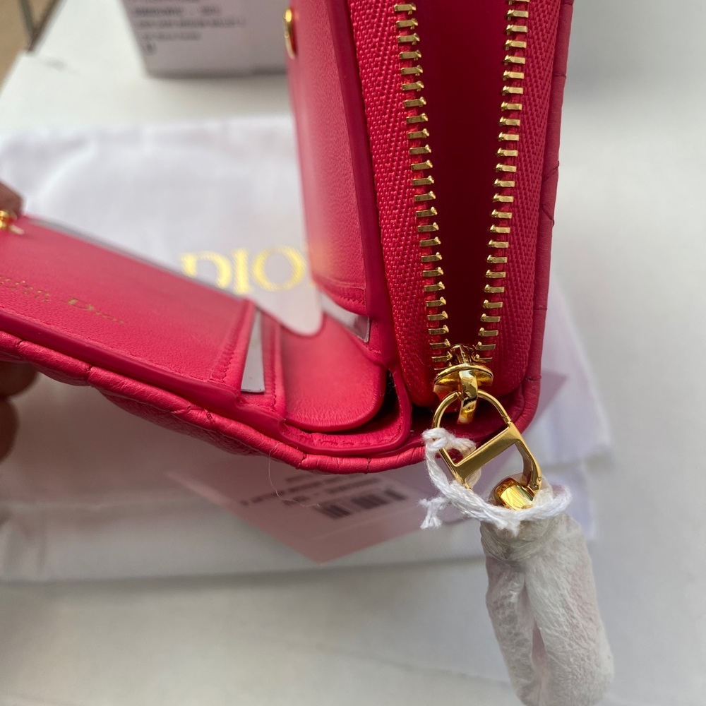 Dior Wallet - Picture 9 of 9